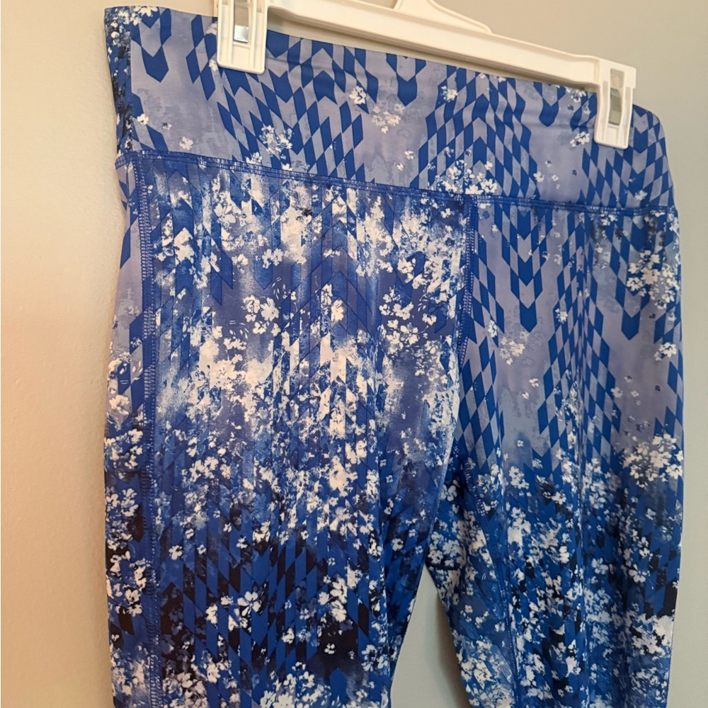 90 Degree by Reflex Leggings - Picture 3 of 6